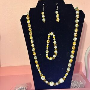 Beautiful sunflower porcelain jewelry set!